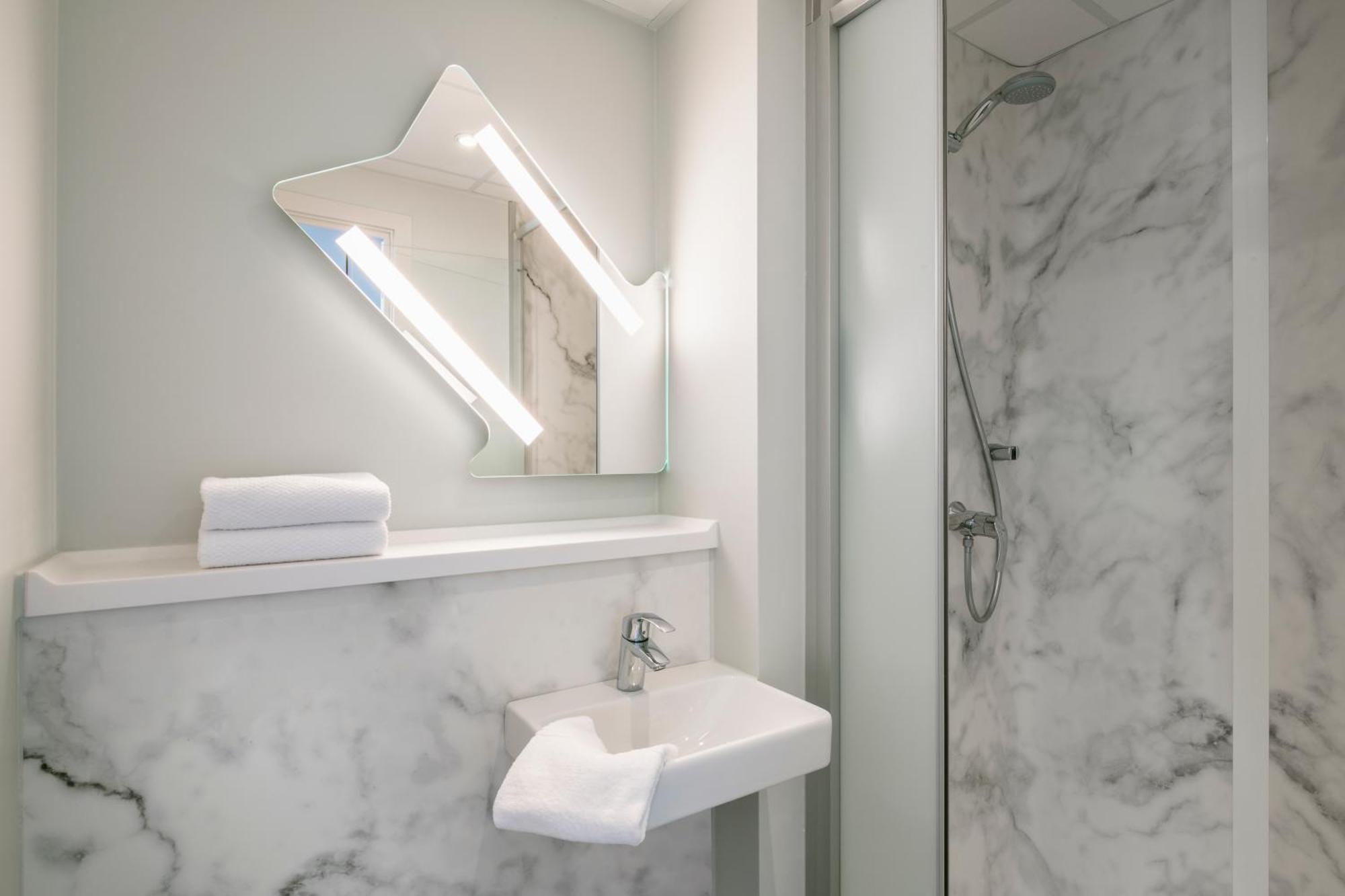 Ibis Budget Gent Centrum Dampoort Extérieur photo